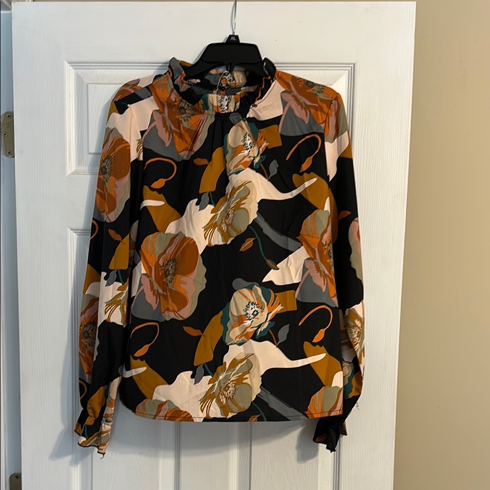 SHEIN Tan and Black Graphic Long Sleeve Blouse